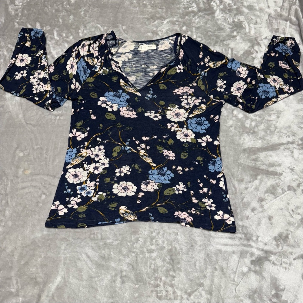 Lucky Brand Puff Long Sleeves Split Neck Floral Print Navy Blue Top M